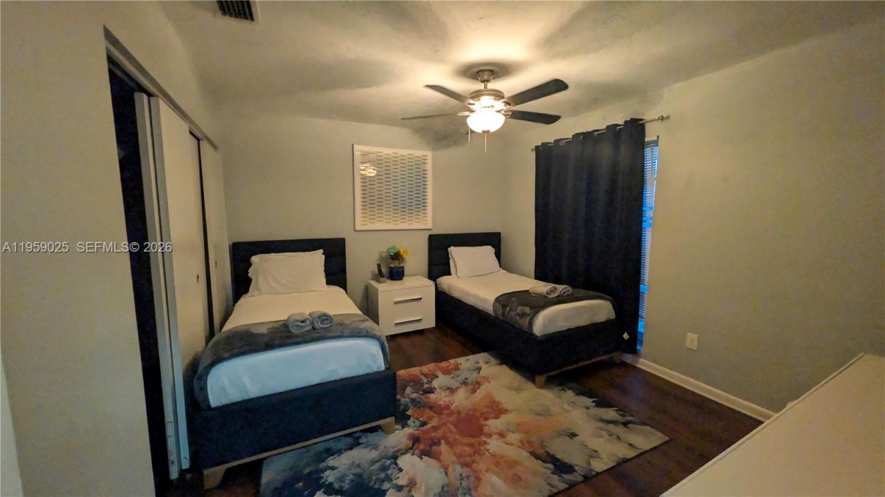 19374 NW 30th Ct, Miami Gardens, FL 33056 Photo