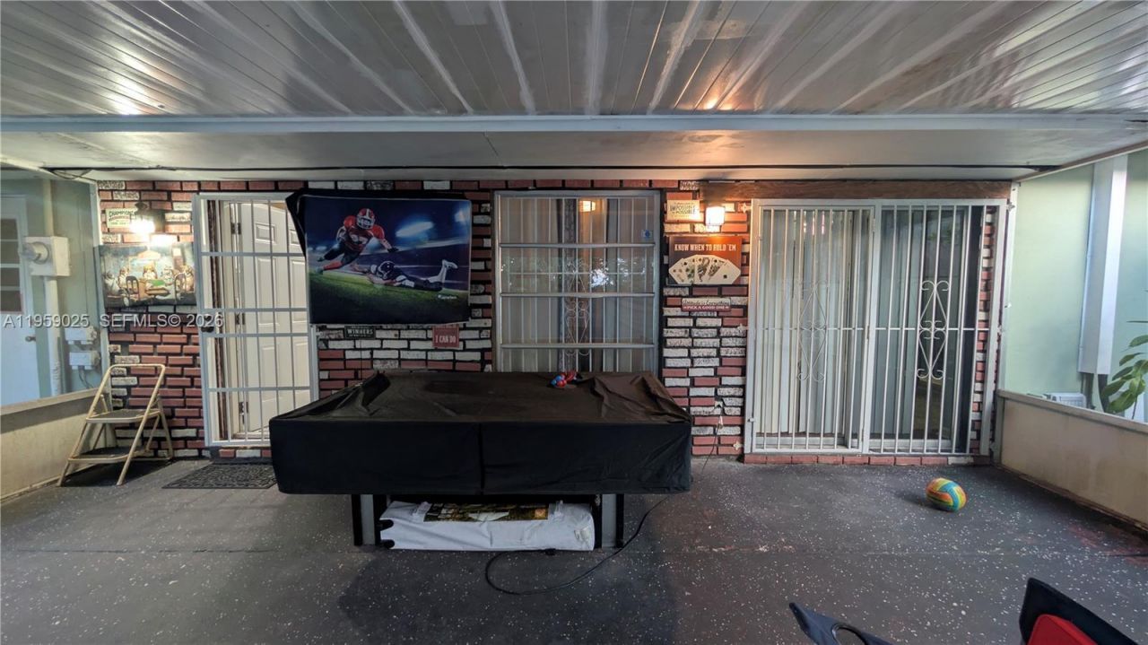 19374 NW 30th Ct, Miami Gardens, FL 33056 Photo