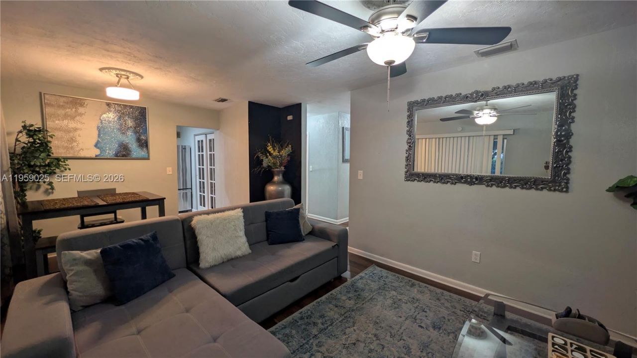 19374 NW 30th Ct, Miami Gardens, FL 33056 Photo