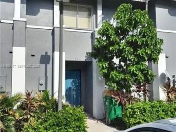 5411 SW 41st St , Unit 5411, Pembroke Park, FL 33023