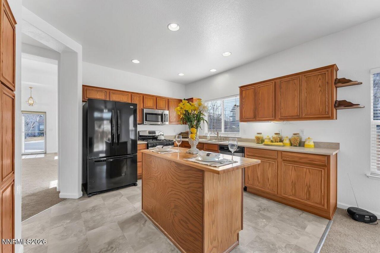 9765 Rock River Drive, Reno, NV 89506 Photo