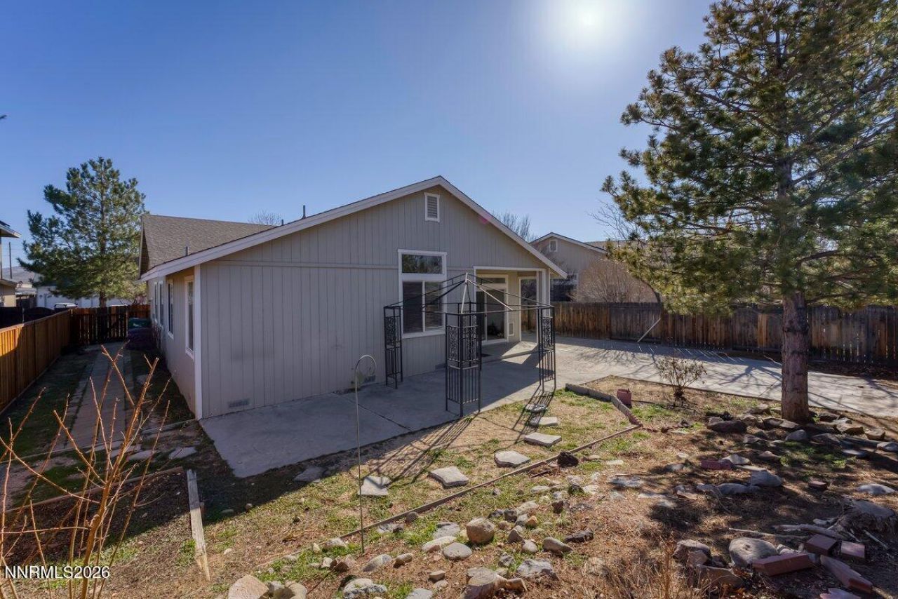 9765 Rock River Drive, Reno, NV 89506 Photo