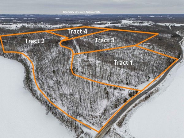 345 Quarry Road, Silex, MO 63377