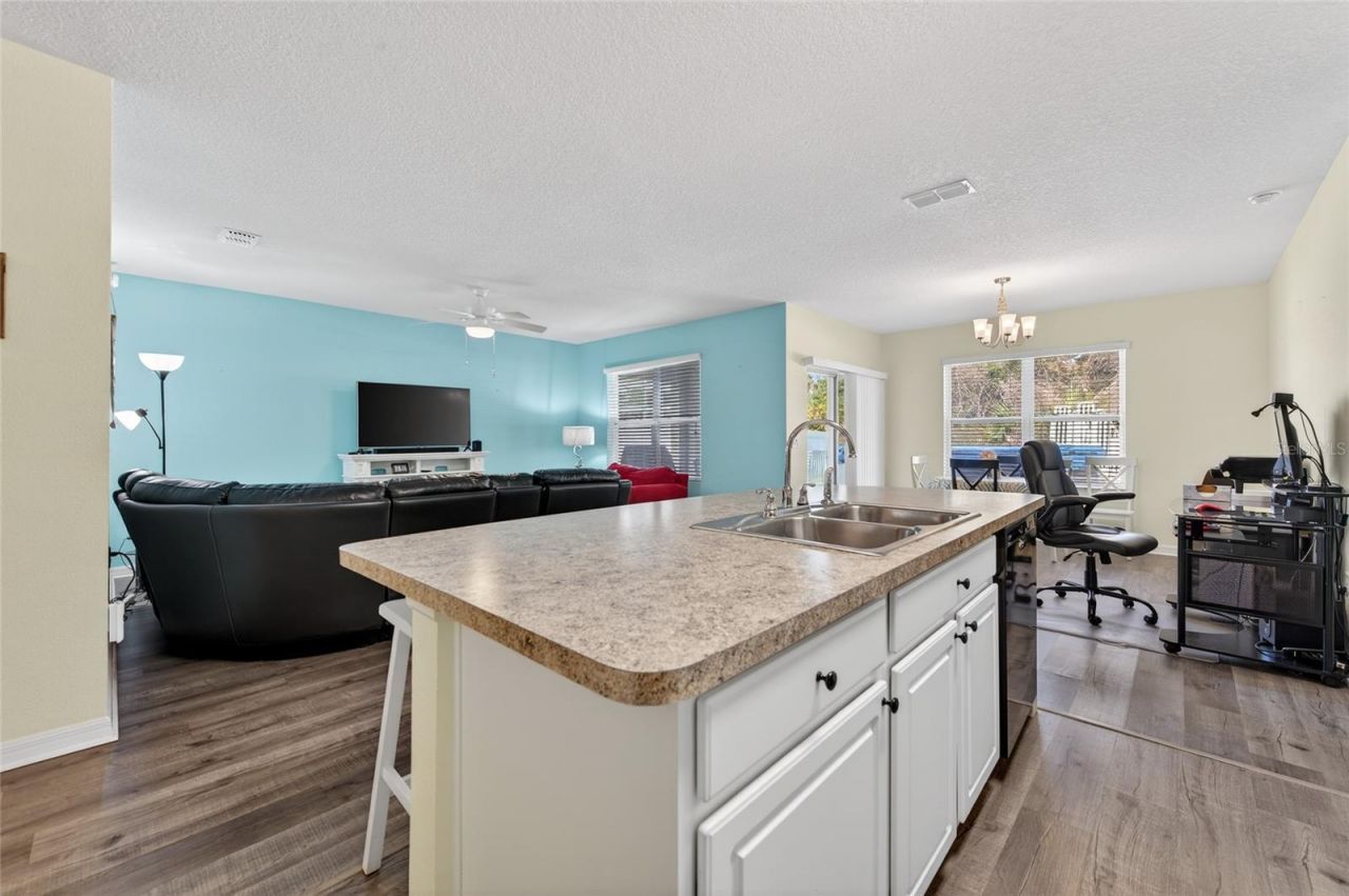 113 Fishermans Cove Drive, Edgewater, FL 32141 Photo