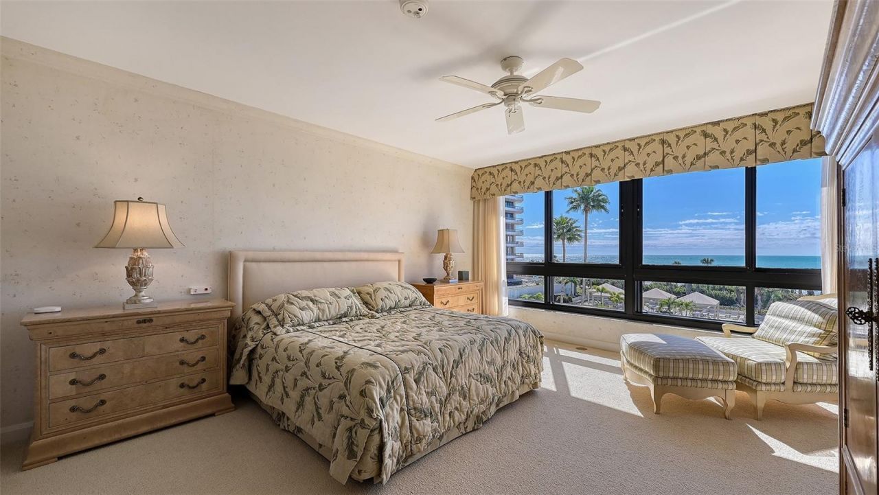 545 Sanctuary Drive, Unit B305, Longboat Key, FL 34228 Photo