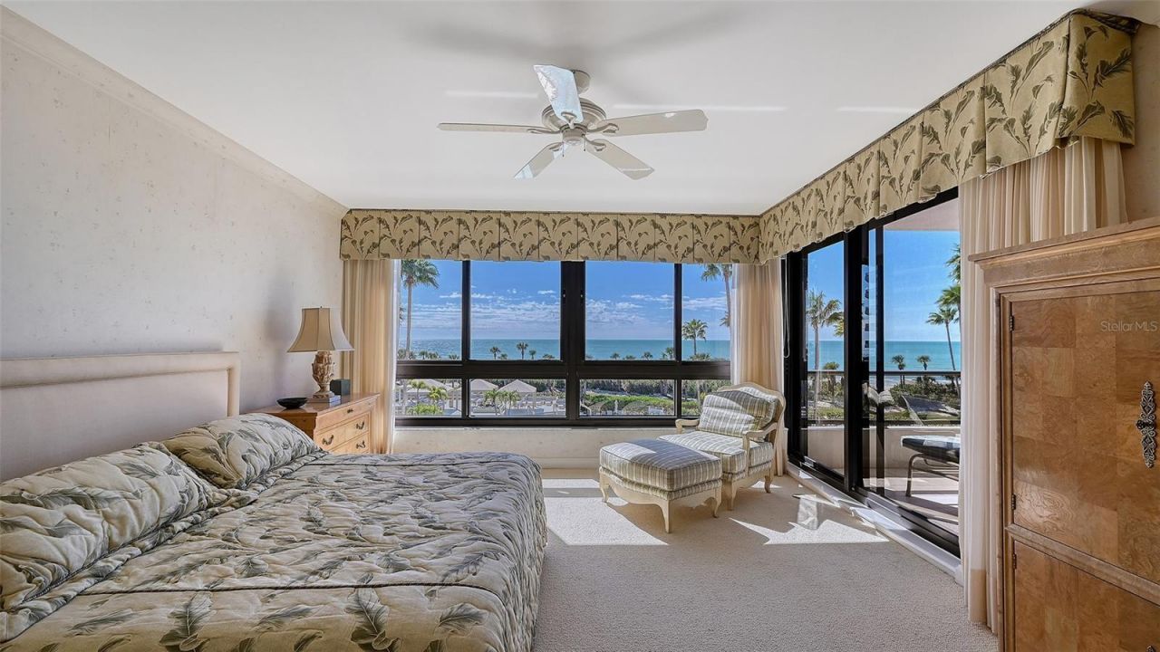 545 Sanctuary Drive, Unit B305, Longboat Key, FL 34228 Photo