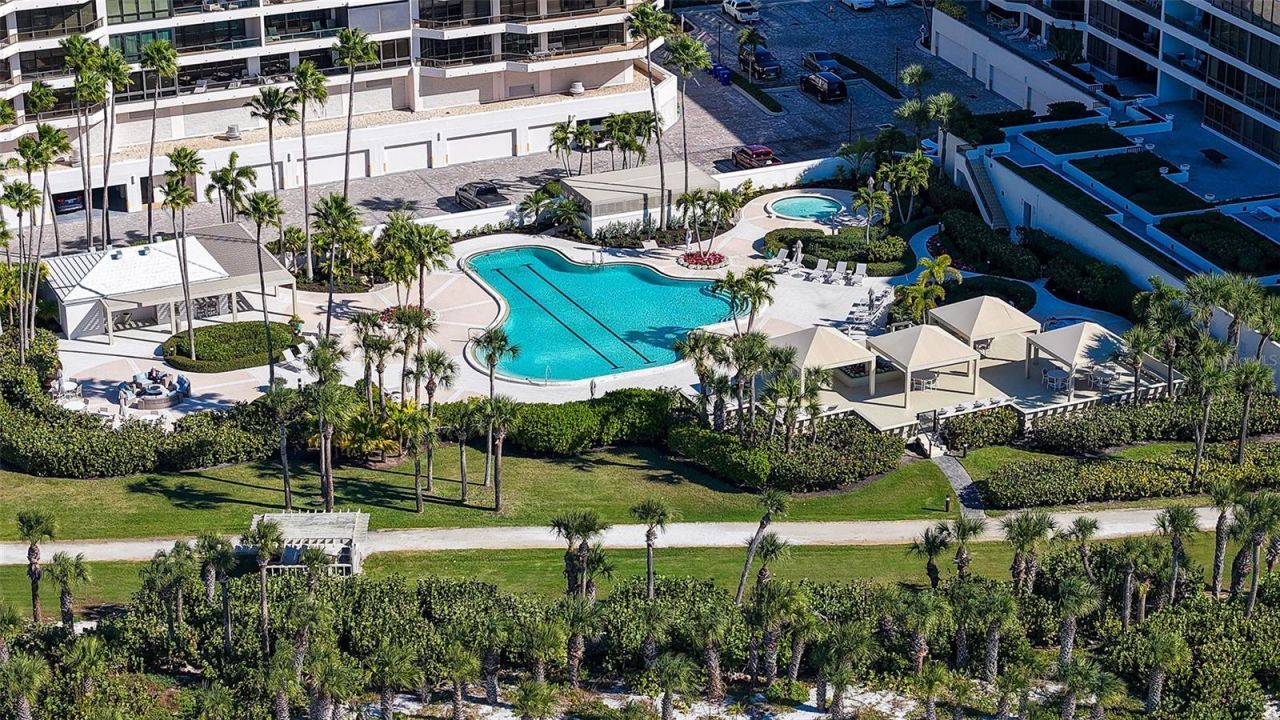 545 Sanctuary Drive, Unit B305, Longboat Key, FL 34228 Photo