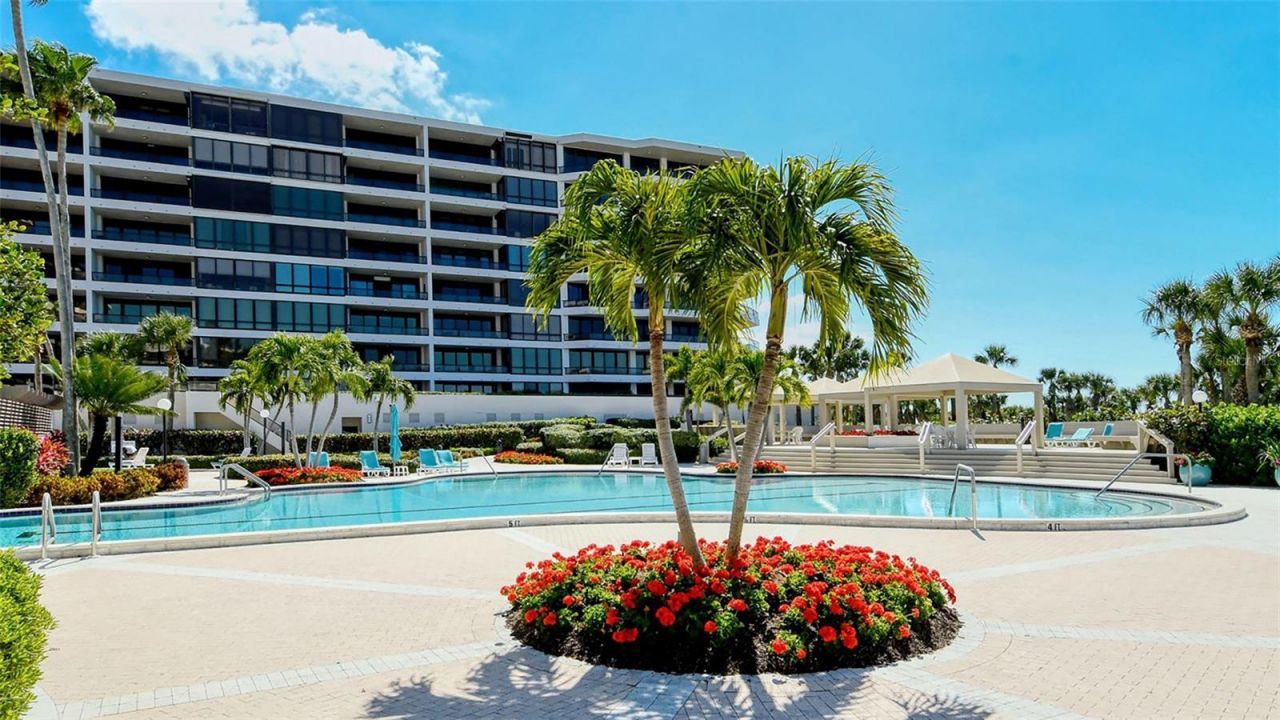 545 Sanctuary Drive, Unit B305, Longboat Key, FL 34228 Photo