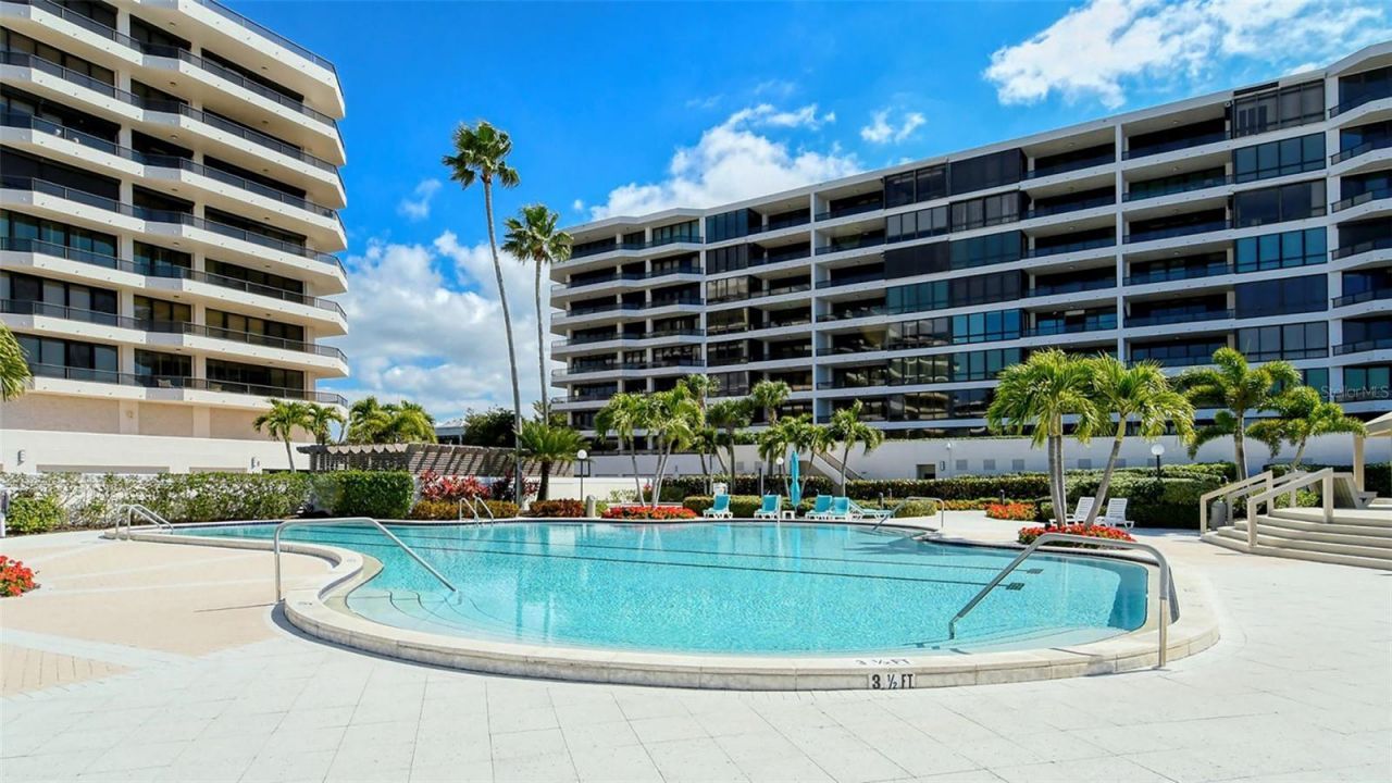 545 Sanctuary Drive, Unit B305, Longboat Key, FL 34228 Photo