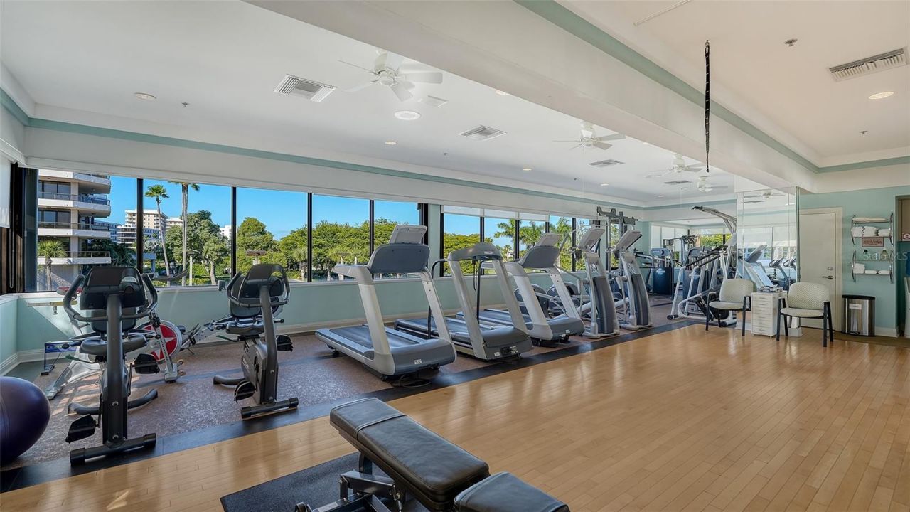 545 Sanctuary Drive, Unit B305, Longboat Key, FL 34228 Photo