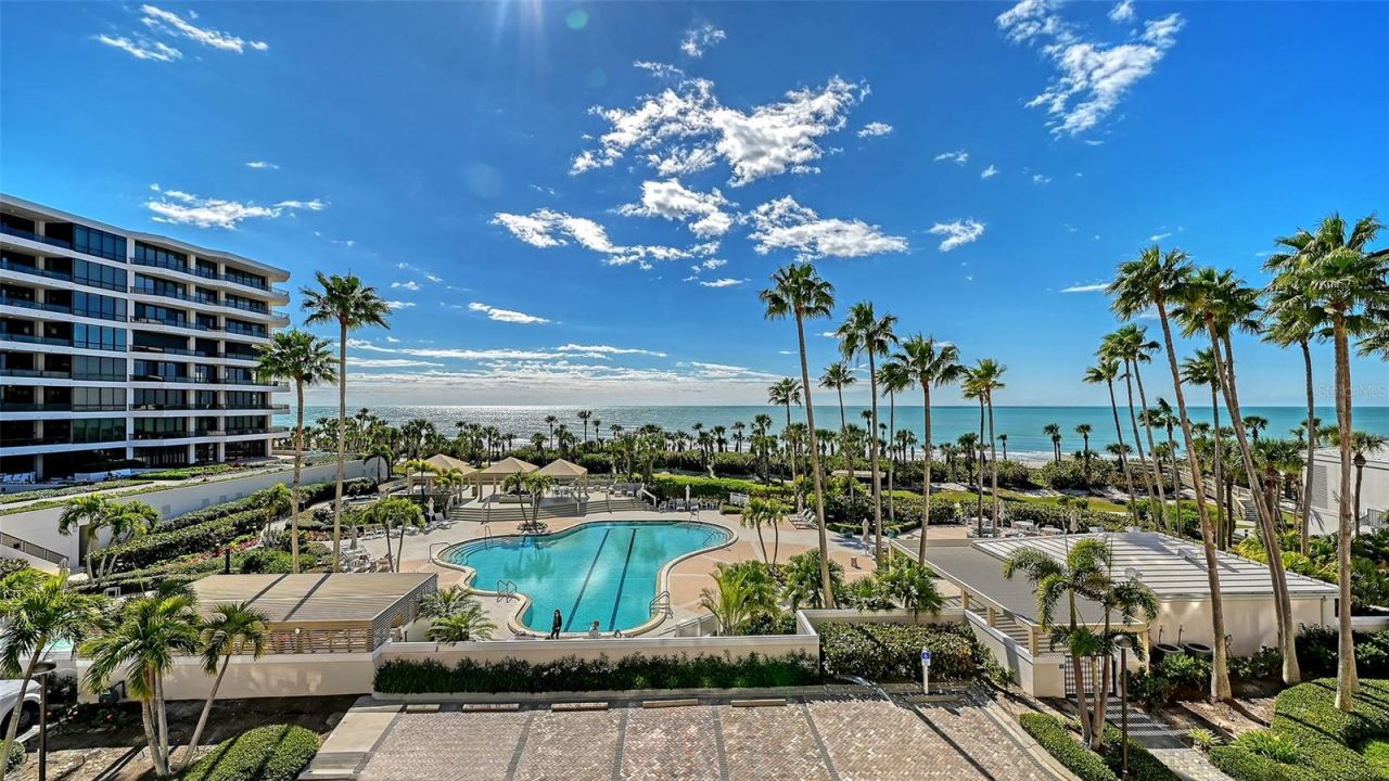 545 Sanctuary Drive, Unit B305, Longboat Key, FL 34228 Photo