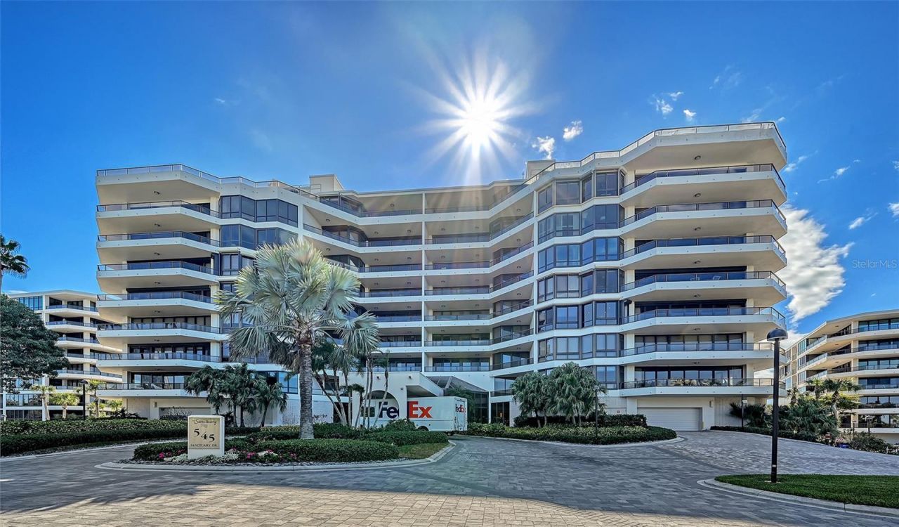 545 Sanctuary Drive, Unit B305, Longboat Key, FL 34228 Photo