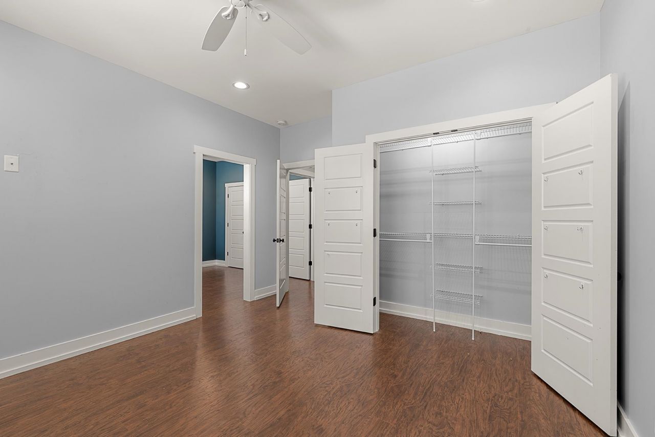 4000 Tupelo Ct. Photo 31