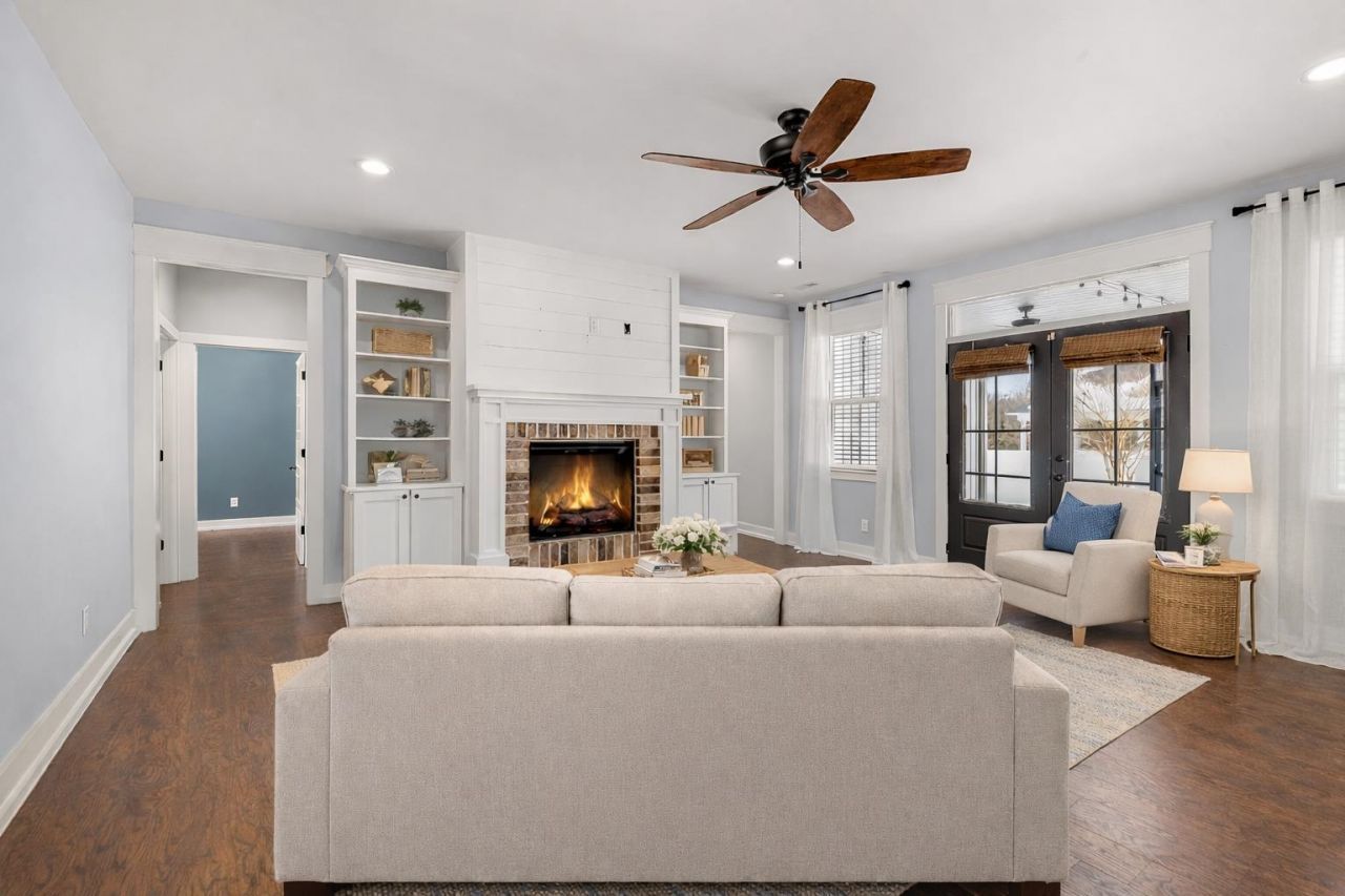 4000 Tupelo Ct. Photo 5