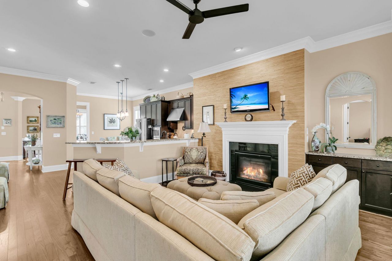 1422 Hooper Street Photo 12