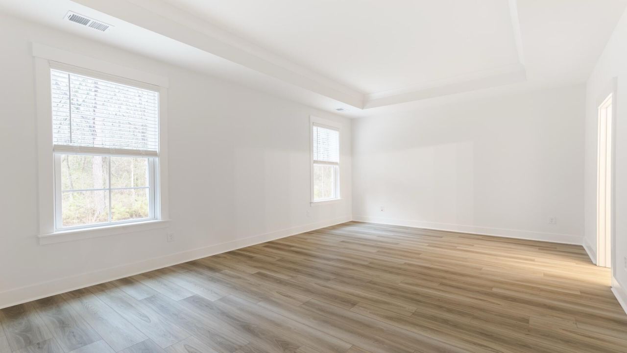 416 Cadbury Loop Photo 17