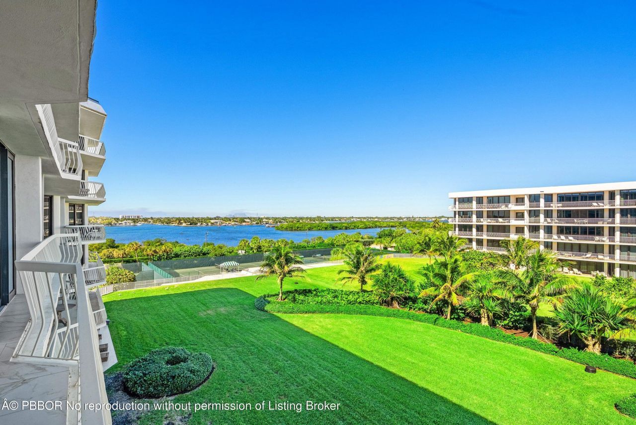 2100 S Ocean Boulevard, Unit 402N, Palm Beach, FL 33480 Photo