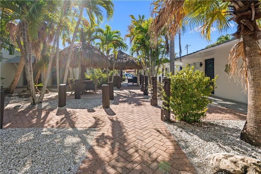 4330 Bonita Beach Rd, Bonita Springs, FL 34134 Photo
