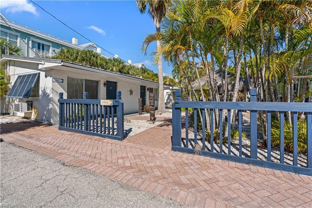 4330 Bonita Beach Rd, Bonita Springs, FL 34134 Photo