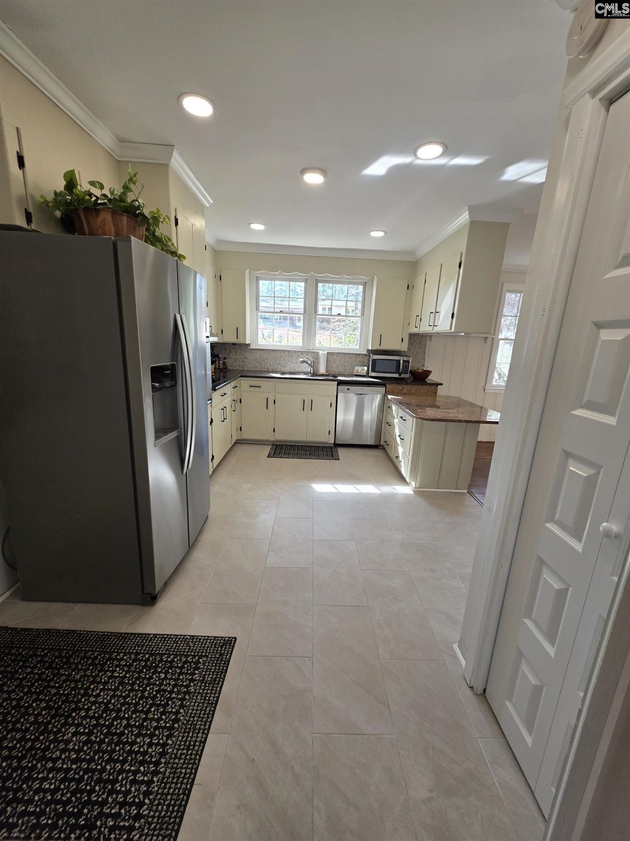 6048 Woodvine Photo 14