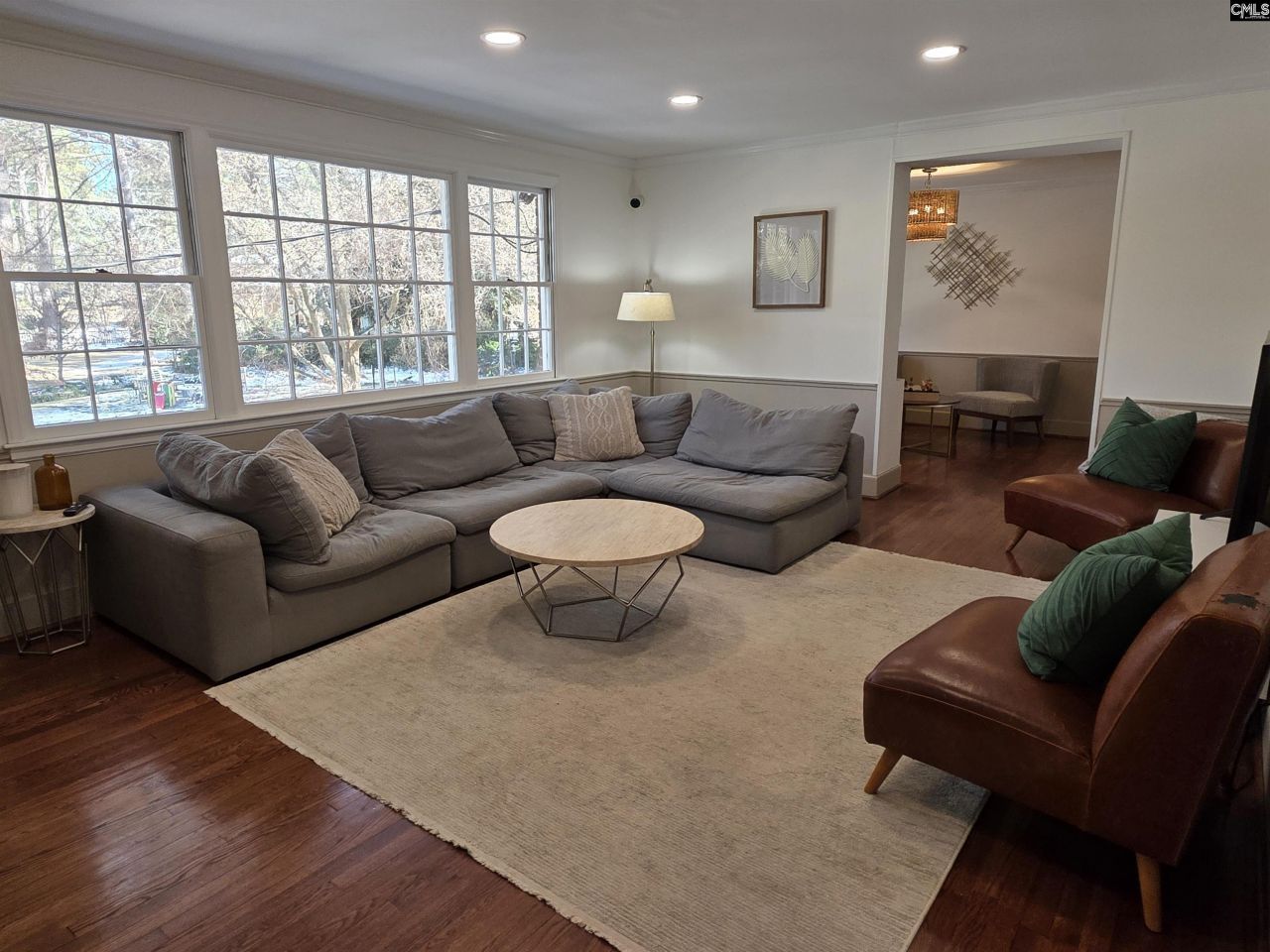 6048 Woodvine Photo 26