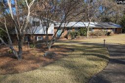 6048 Woodvine photo 4