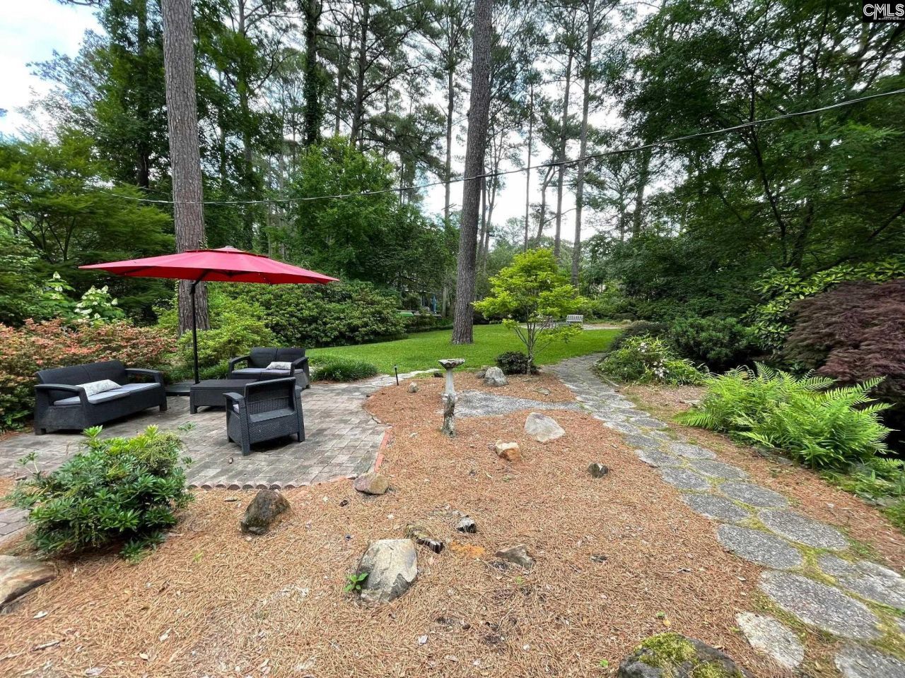 6048 Woodvine Photo 4