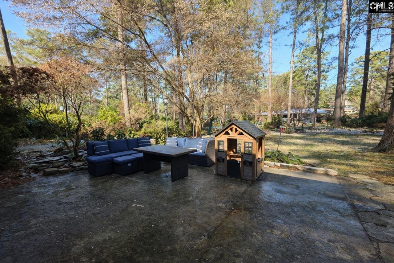 6048 Woodvine Photo 6