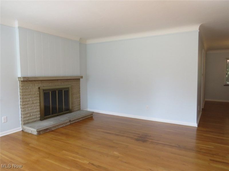 25316 Conover Drive, Bay Village, OH 44140 Photo 3