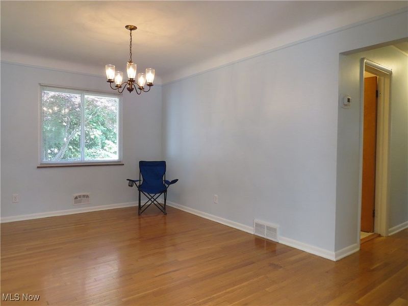 25316 Conover Drive, Bay Village, OH 44140 Photo 4