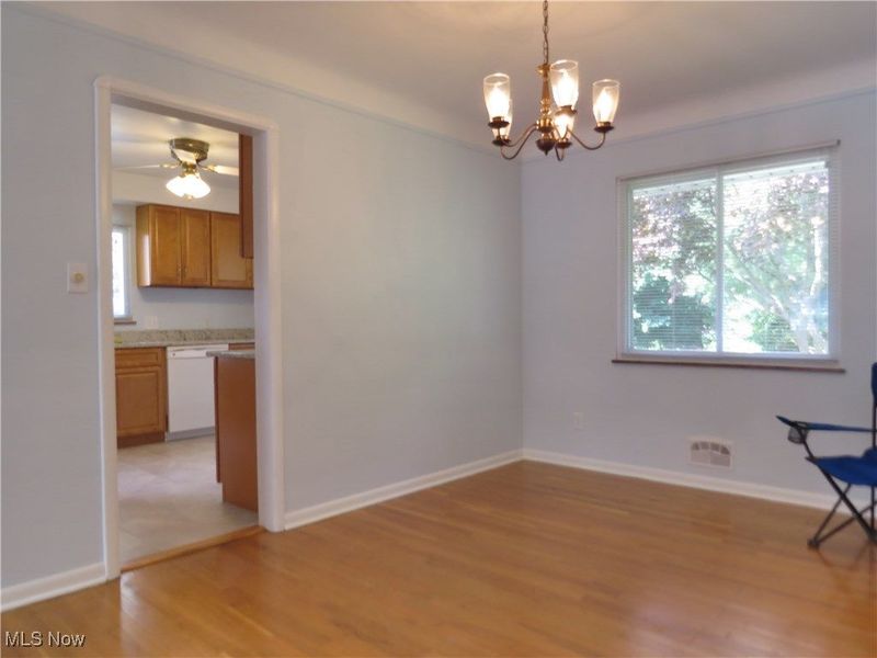 25316 Conover Drive, Bay Village, OH 44140 Photo 5