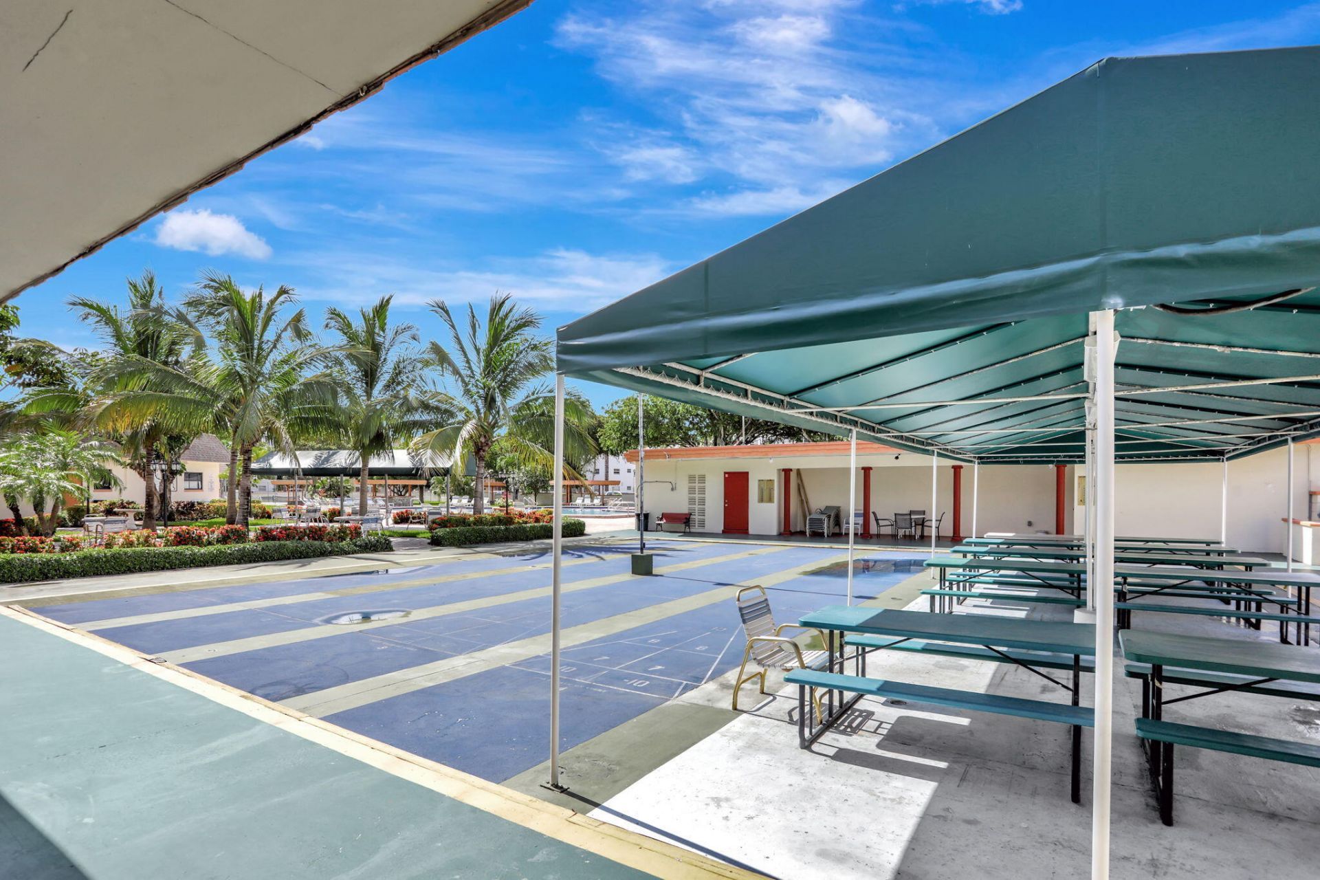 4000 NW 44th Avenue, Unit 113, Lauderdale Lakes, FL 33319 Photo