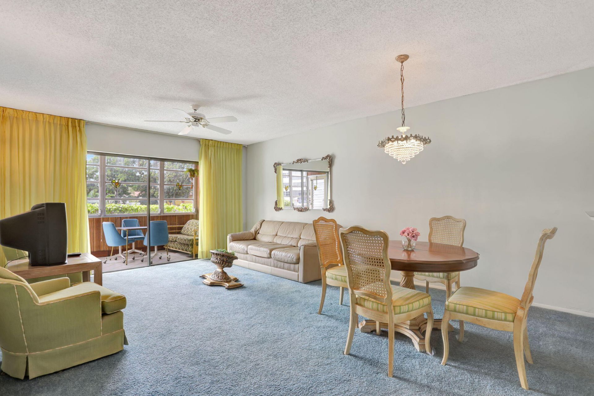 4000 NW 44th Avenue, Unit 113, Lauderdale Lakes, FL 33319 Photo