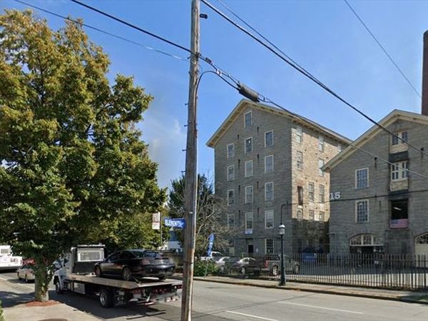 473 Pleasant, Fall River, MA 02721