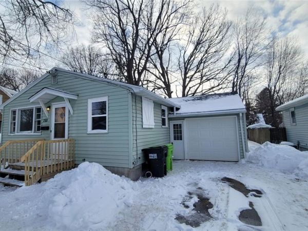 253 Fairmount Avenue, Liverpool, NY 13088