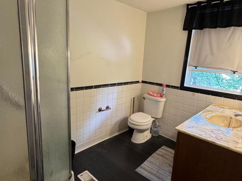 1012 Kling Street , Akron, OH 44301 Photo 13