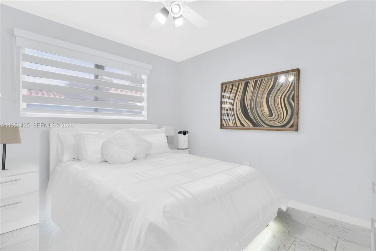 3210 SW 24th Ter, Miami, FL 33145 Photo