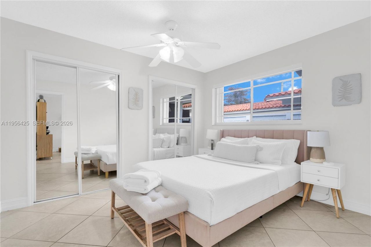 3210 SW 24th Ter, Miami, FL 33145 Photo