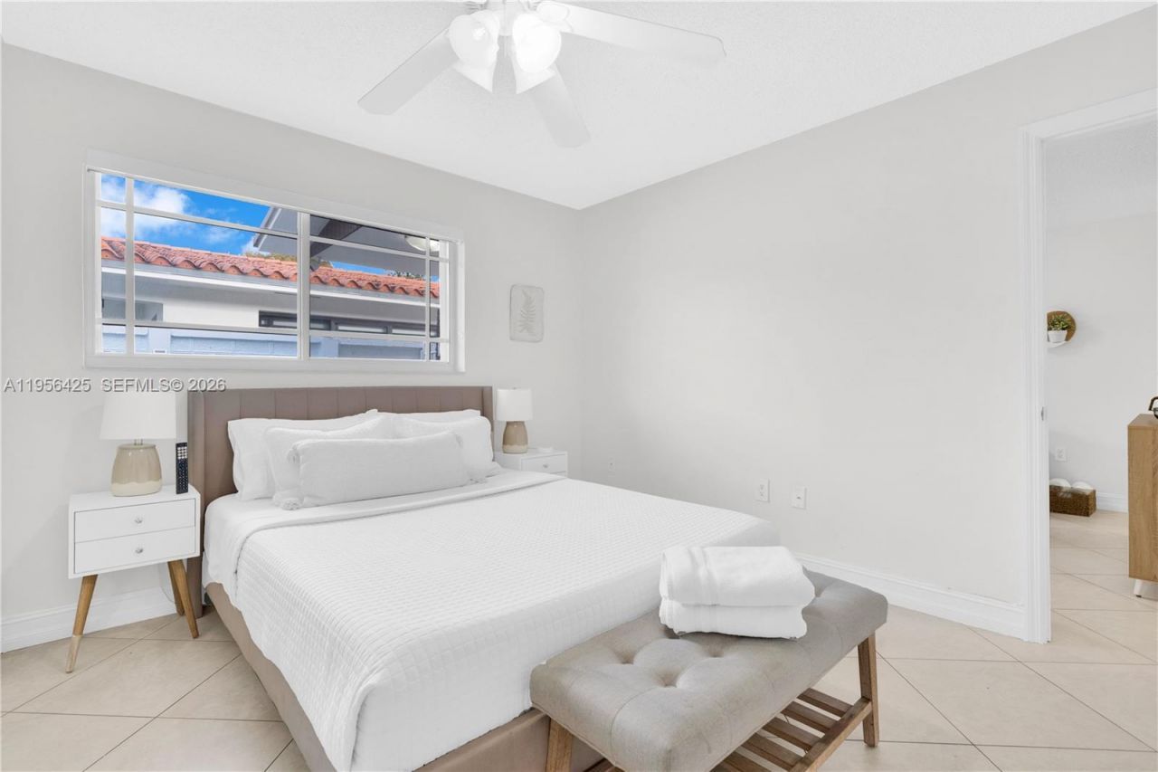 3210 SW 24th Ter, Miami, FL 33145 Photo