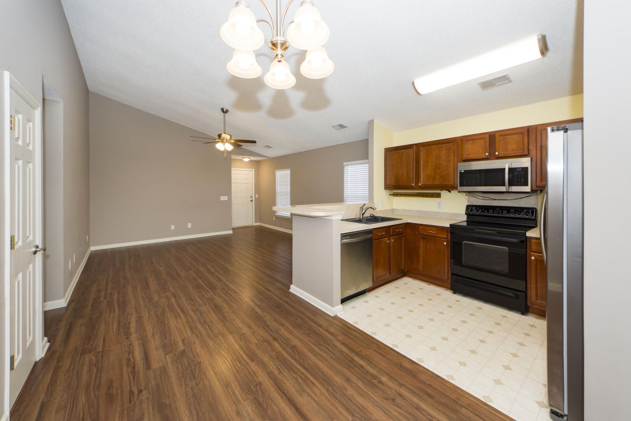 69 Blue Jasmine Lane Photo 10