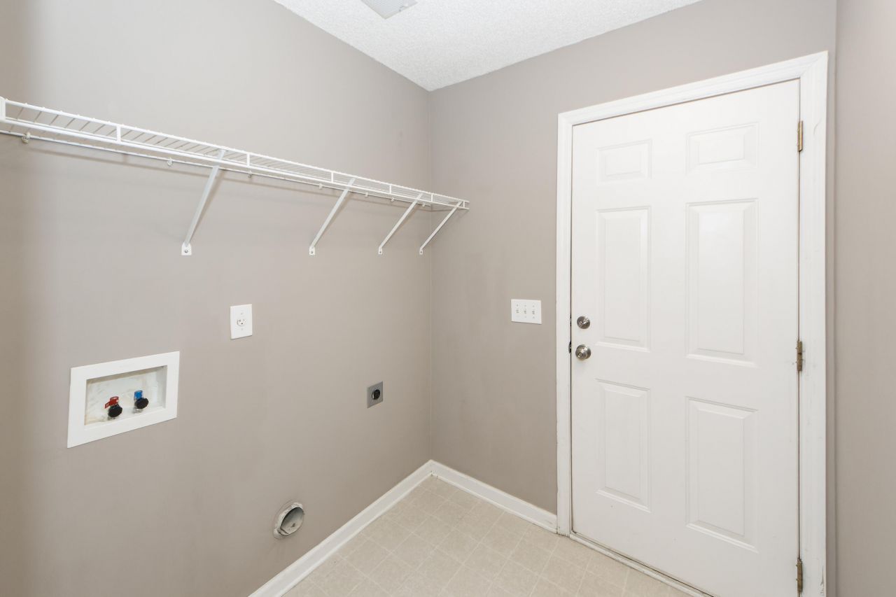 69 Blue Jasmine Lane Photo 31