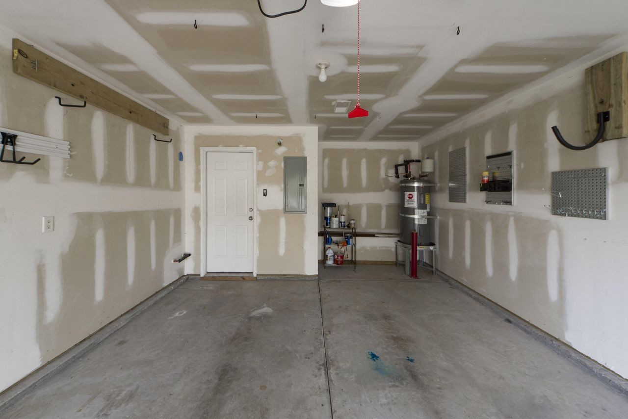 69 Blue Jasmine Lane Photo 32