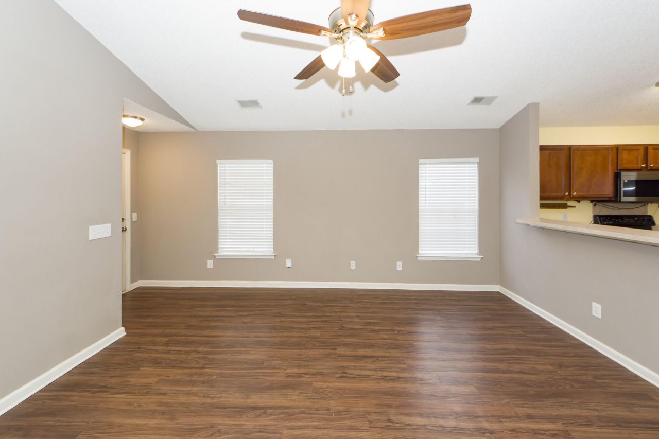 69 Blue Jasmine Lane Photo 8