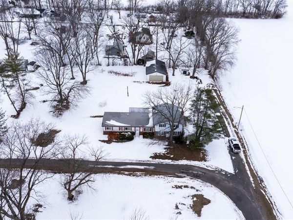 530 Joseph Street, Carlyle, IL 62231