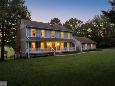 19606 RIDGESIDE ROAD, BLUEMONT, VA 20135