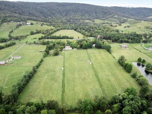 19606 RIDGESIDE ROAD, BLUEMONT, VA 20135