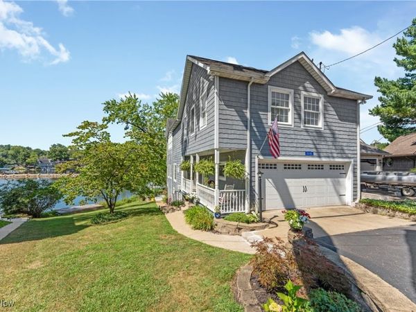 115 Spruce Drive NW, North Canton, OH 44720