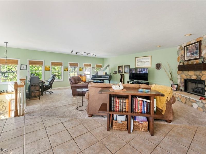 115 Spruce Drive NW, North Canton, OH 44720 Photo 10