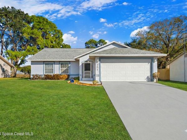 751 Glencove Avenue NW, Palm Bay, FL 32907