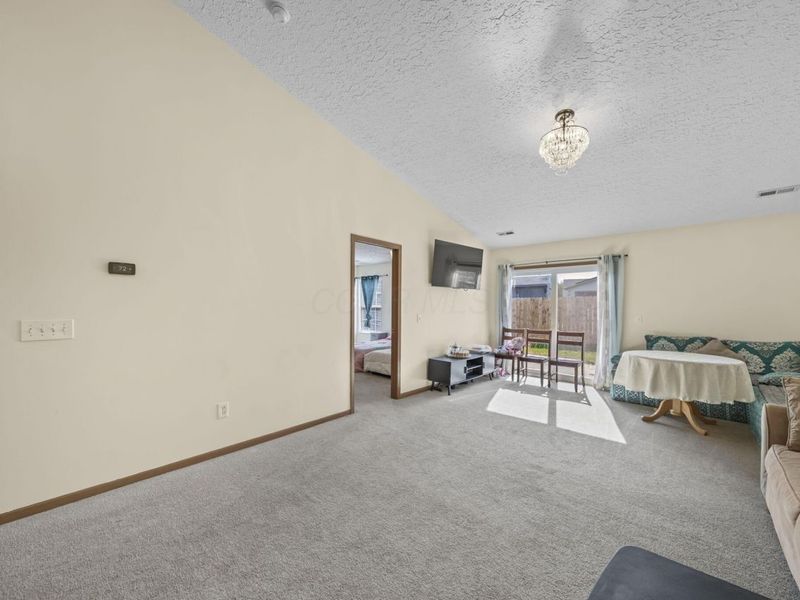 1521 October Ridge Court, Columbus, OH 43223 Photo 20